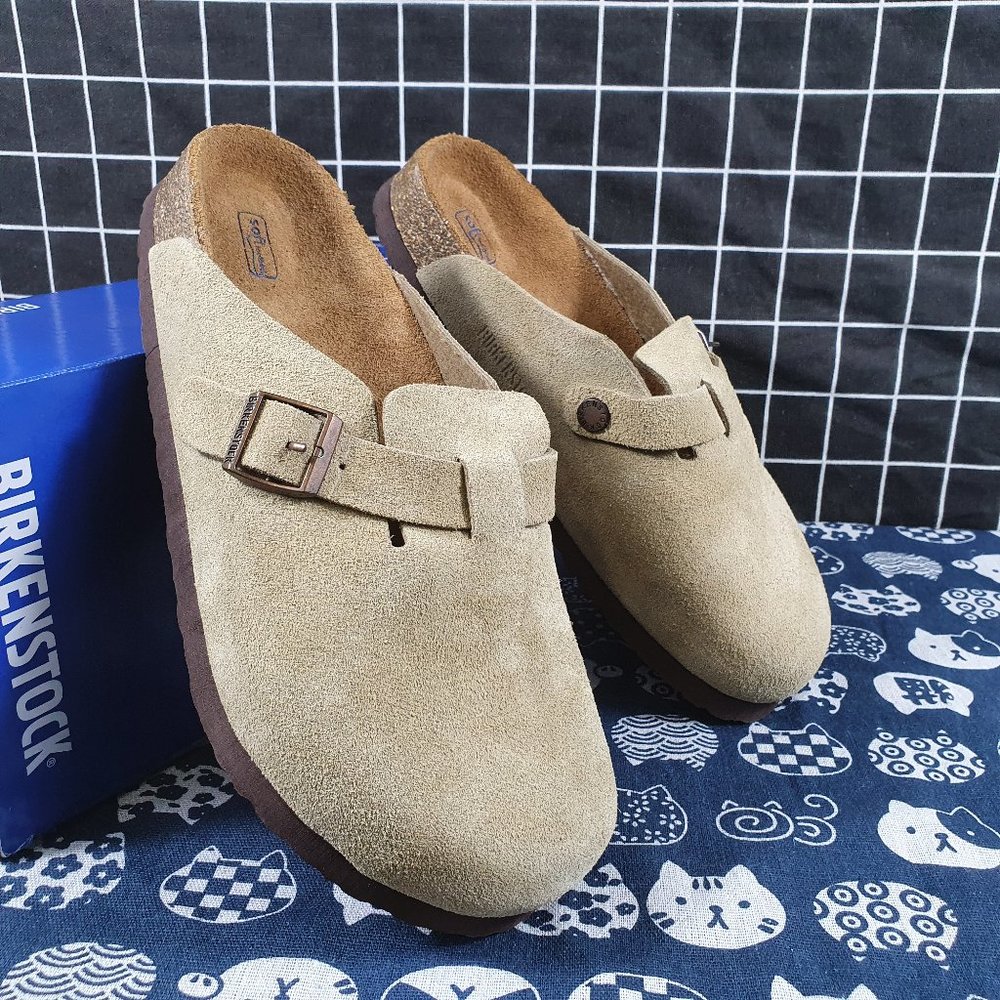 Birkenstock Boston taupe suede mule clogs